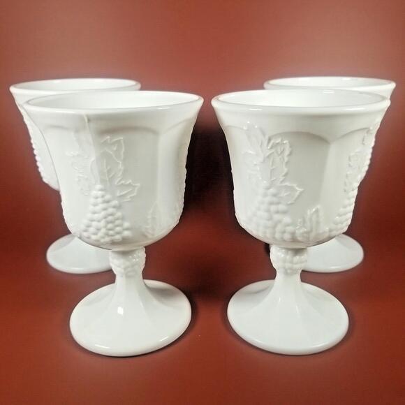 Vintage Colony Harvest Grape White Milk Glass Pedestal Goblets Wine Lot of 4 - Picture 2 of 8